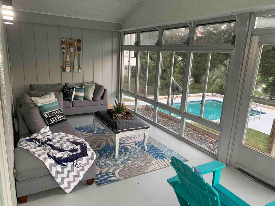 Stylish Lake Home With Huge Pool, Arcade With Ps5,And Theater Just 5 Min From Legoland Winter Haven Exterior foto