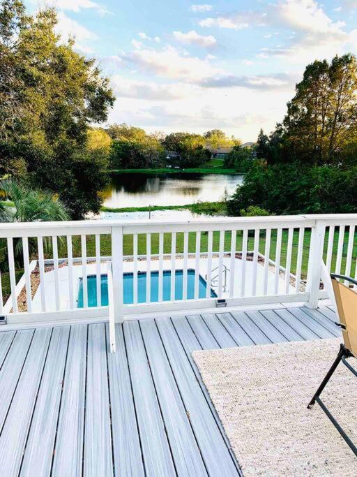 Stylish Lake Home With Huge Pool, Arcade With Ps5,And Theater Just 5 Min From Legoland Winter Haven Exterior foto